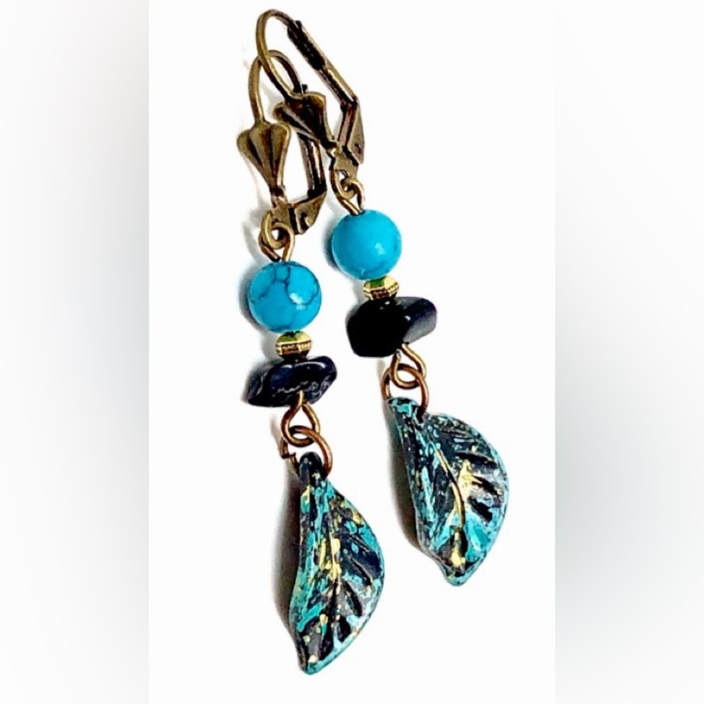 Blue Black Gold Mingled Color Leaves Onyx Chip Howlite Stone Lever Back Earrings